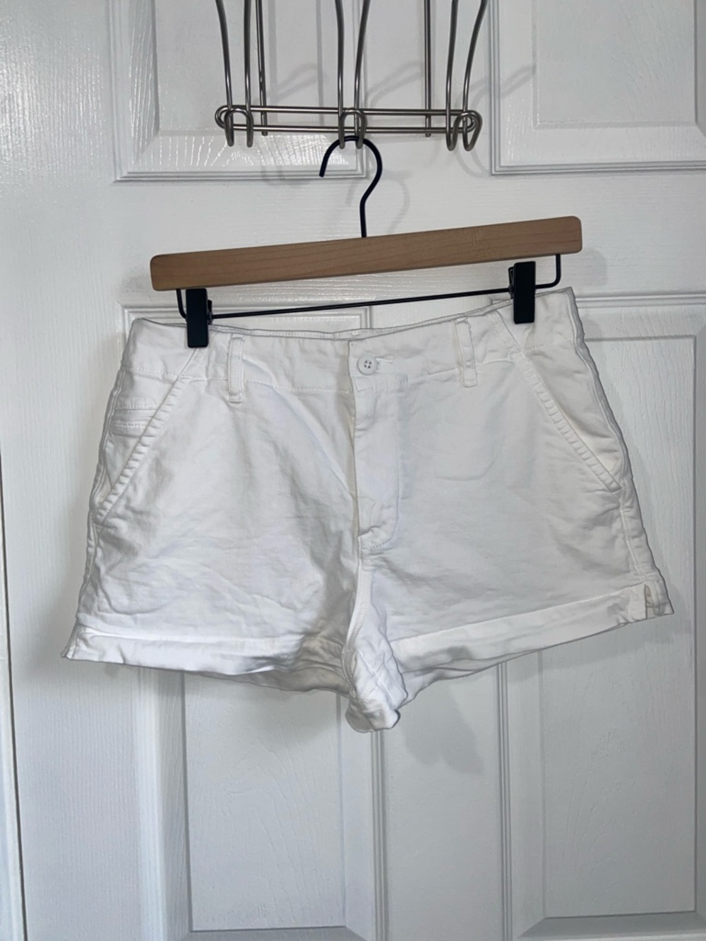 American Eagle stretch chino shorts